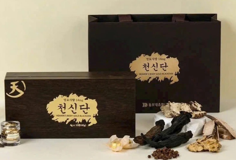 An Cung Ngưu Trần Hương Thiên Sâm Xạ Hương Cheonsindan Hàn Quốc Hộp 10 Viên