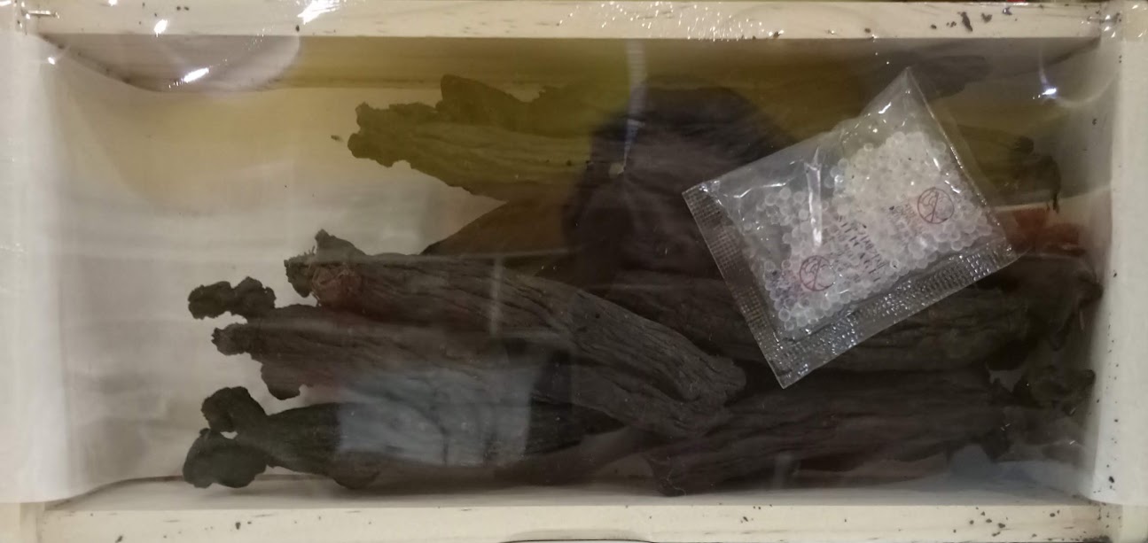 Hắc sâm củ khô Daedong 150gr - Korean Black Ginseng